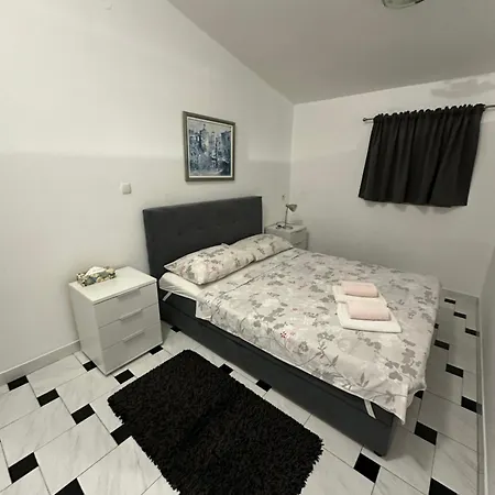 Sakic Apartment
